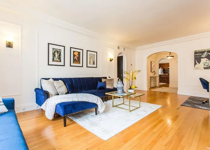 Apartment Gold Coast Mag Mile Location #2